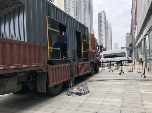 岳麓柴油发电机空气滤清器在不同季节的更换周期是否有差异？