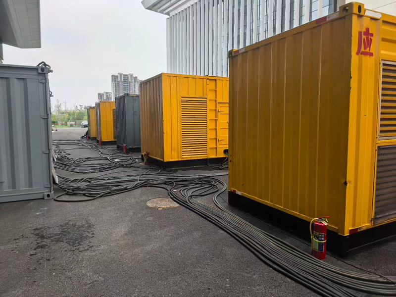 岳麓柴油发电机组冬季保养有哪些注意事项？